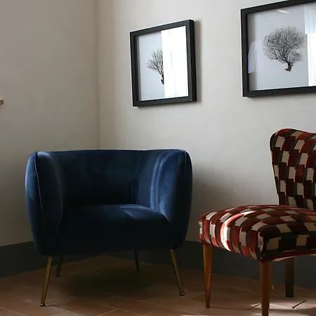 Casa Mansoor Сироло