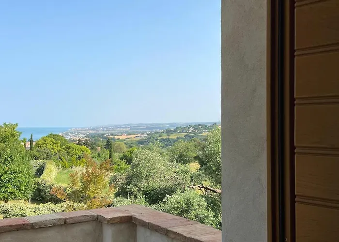 Πανσιόν Casa Mansoor Sirolo