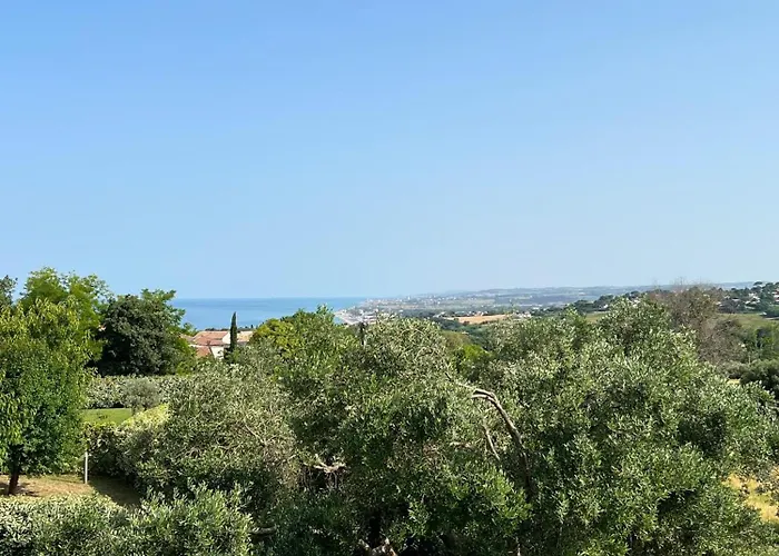 Casa Mansoor Πανσιόν Sirolo